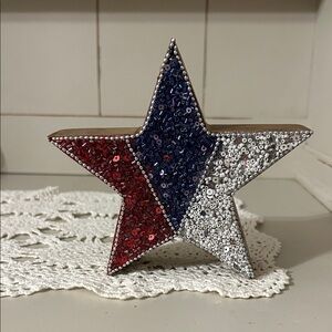 Wooden Beaded Patriotic Star - Tier Shelf Tabletop Decor